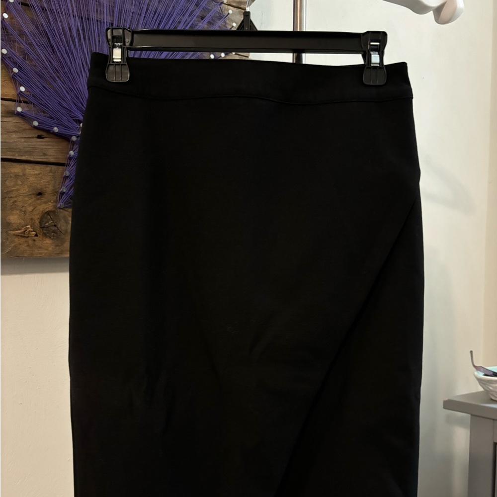 White House Black Market skirt with Asymmetrical Hem Lined Stretch. Formal. New
